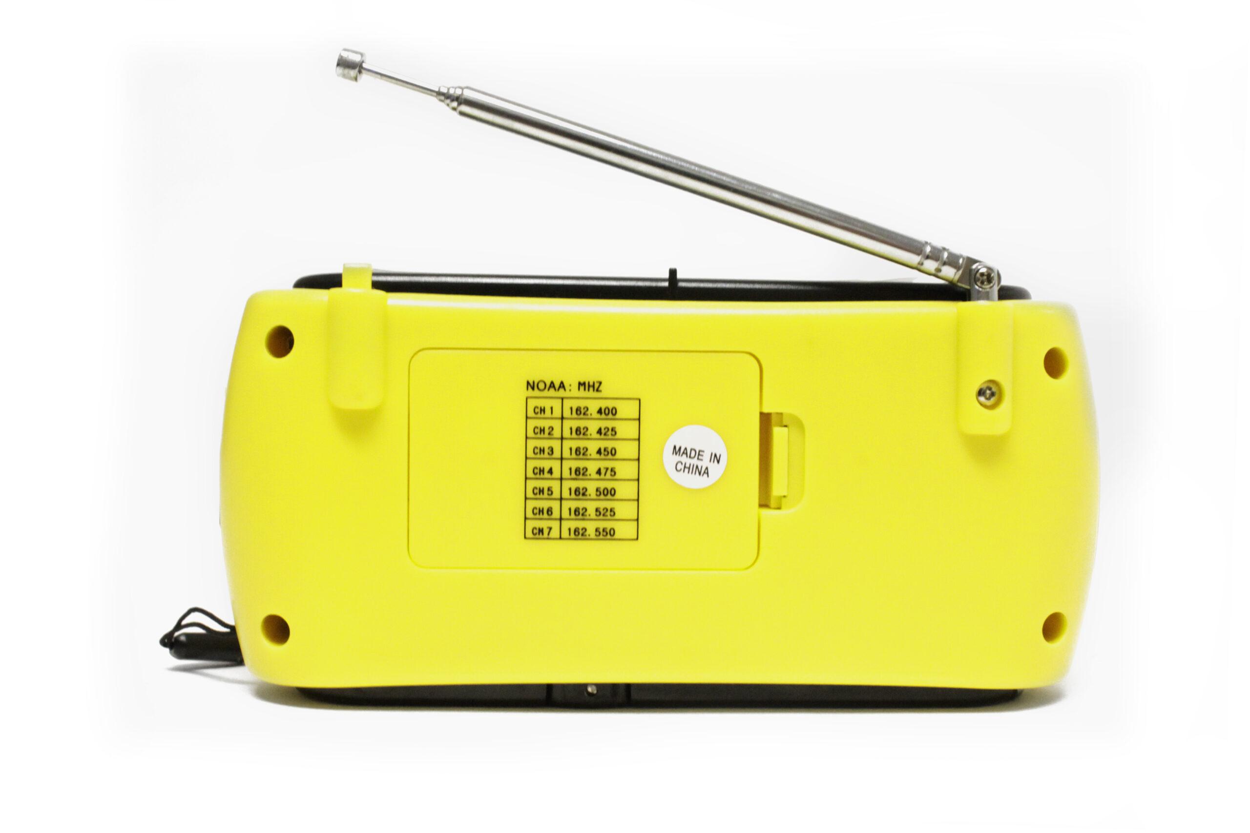"The Element" Solar/ Dynamo/ AM/FM Radio with NOAA - Image 3
